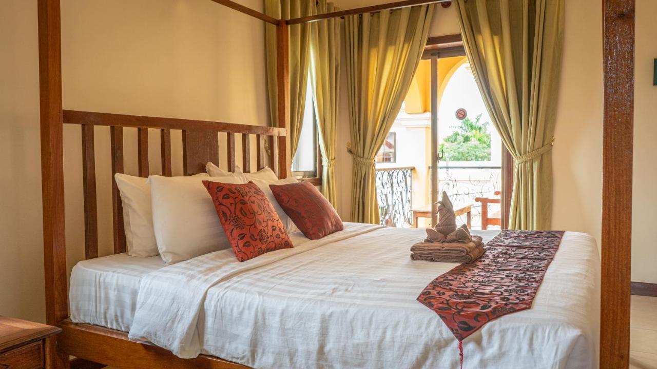 Den Hotel Totonou Siem Reap Exterior foto